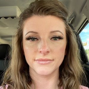 Meet your Posher, Gail